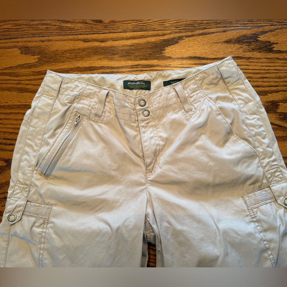 Eddie Bauer capri pants
